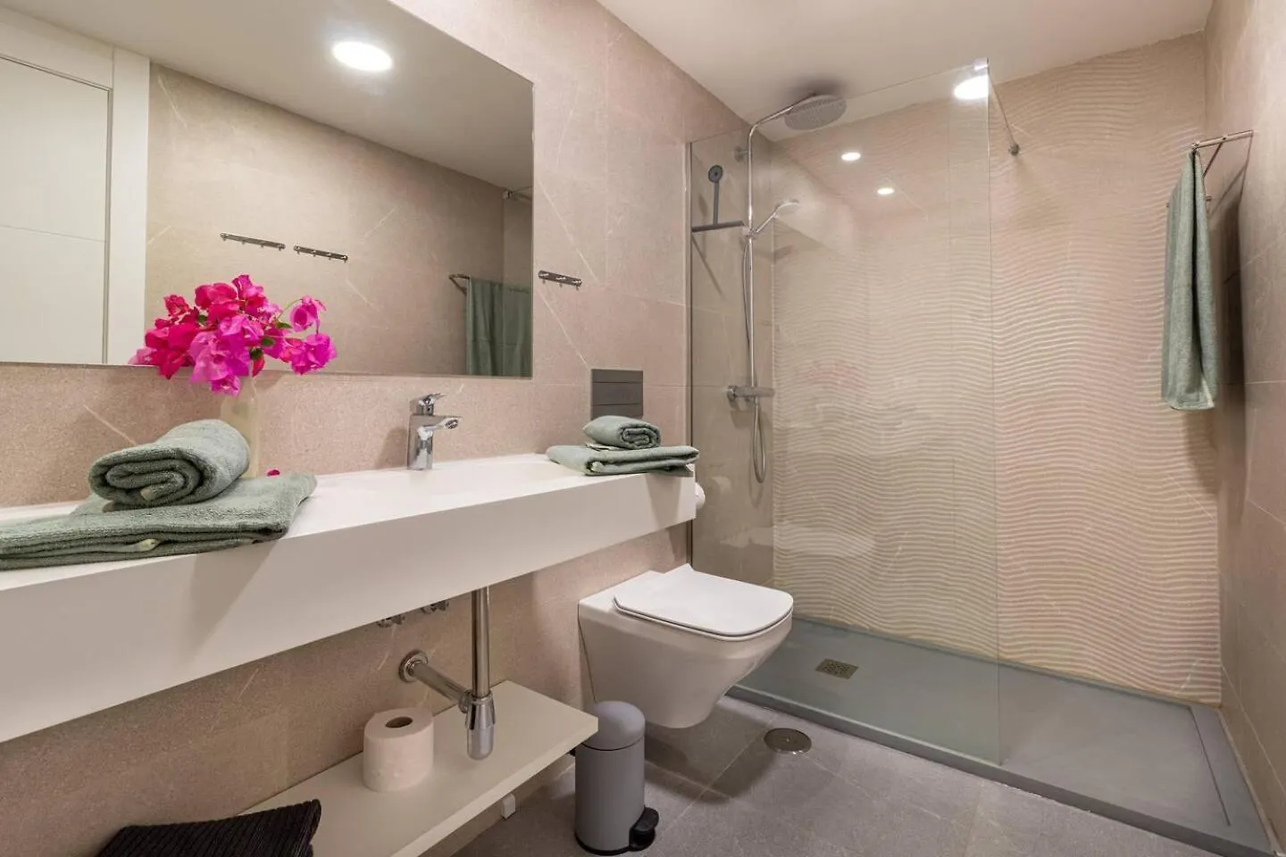 Seaview 3-Bed Flat With 2 Terraces Mijas Pueblo Apartment
