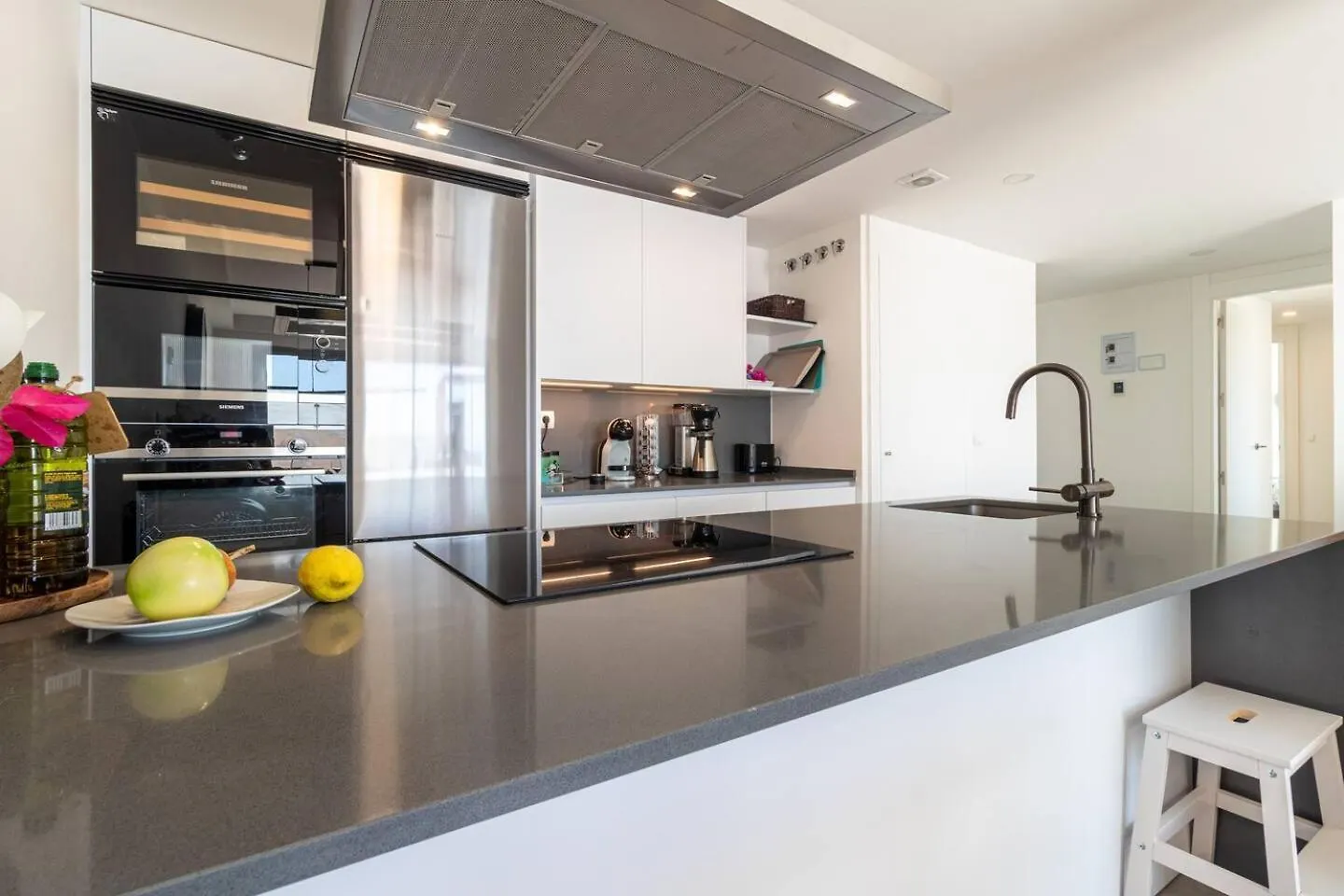 Seaview 3-Bed Flat With 2 Terraces Mijas Pueblo Apartment