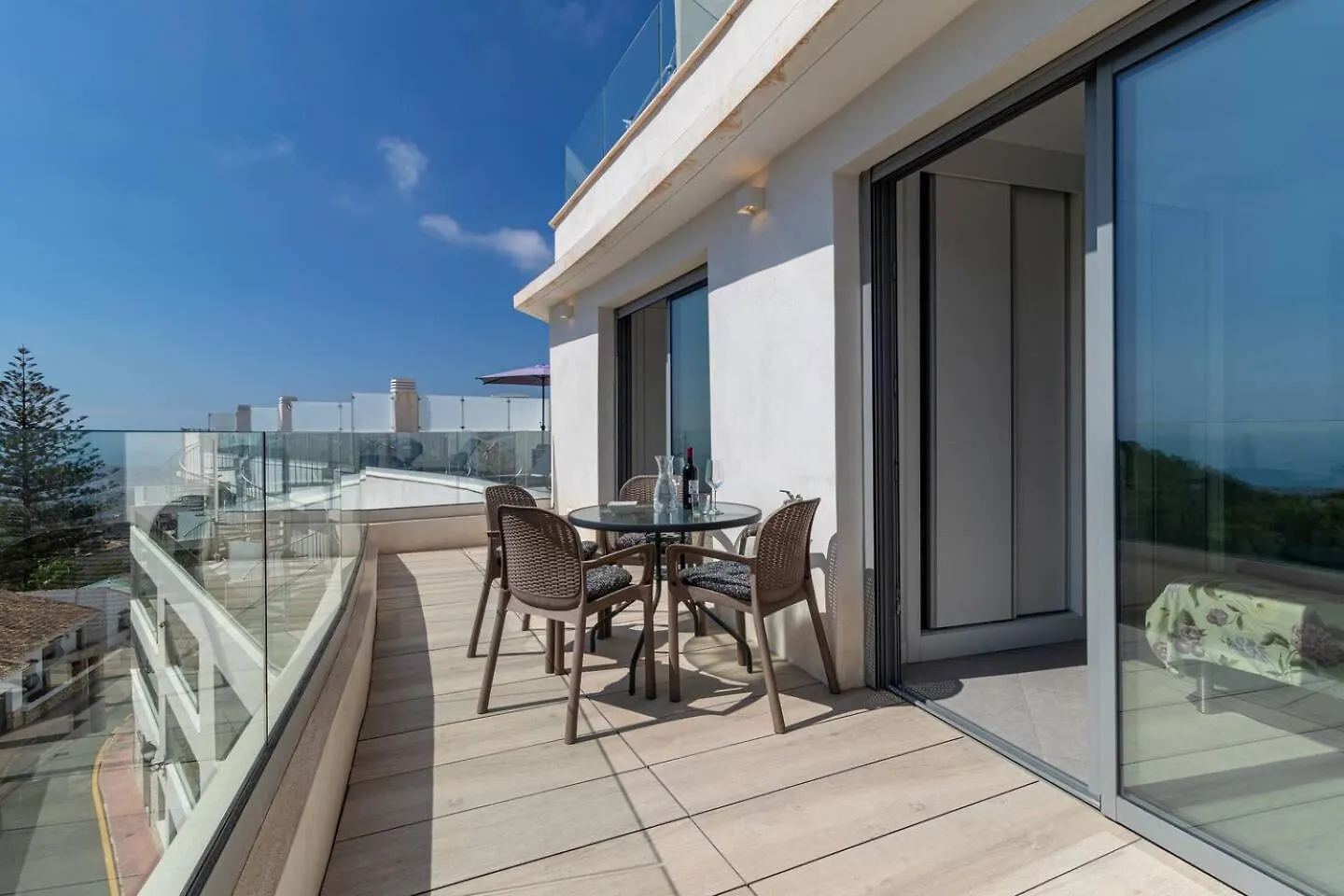 Seaview 3-Bed Flat With 2 Terraces Mijas Pueblo Apartment